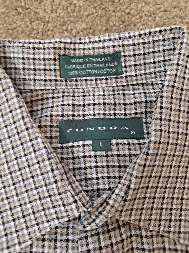 Camisas Tundra Para Hombre Grandes Canadá Abotonadas Geométricas Foto 2 de 4