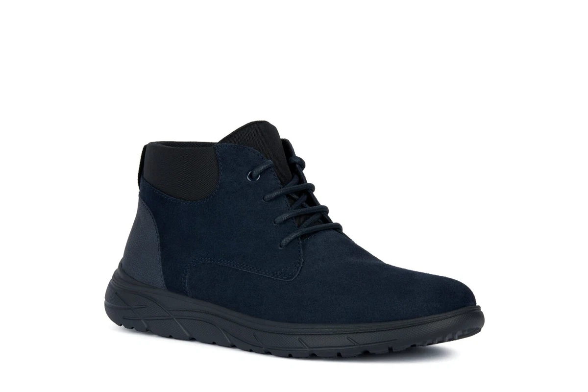 Nuova collezione store scarpe geox