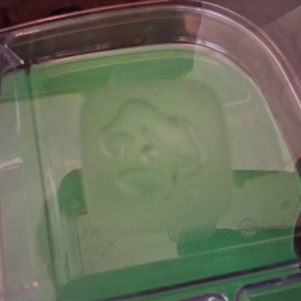 Bandeja grande cuadrada fresca y servida para chef mimado frutas/vegetales/patatas fritas para sumergir huevos diabólicos Foto 3 de 4