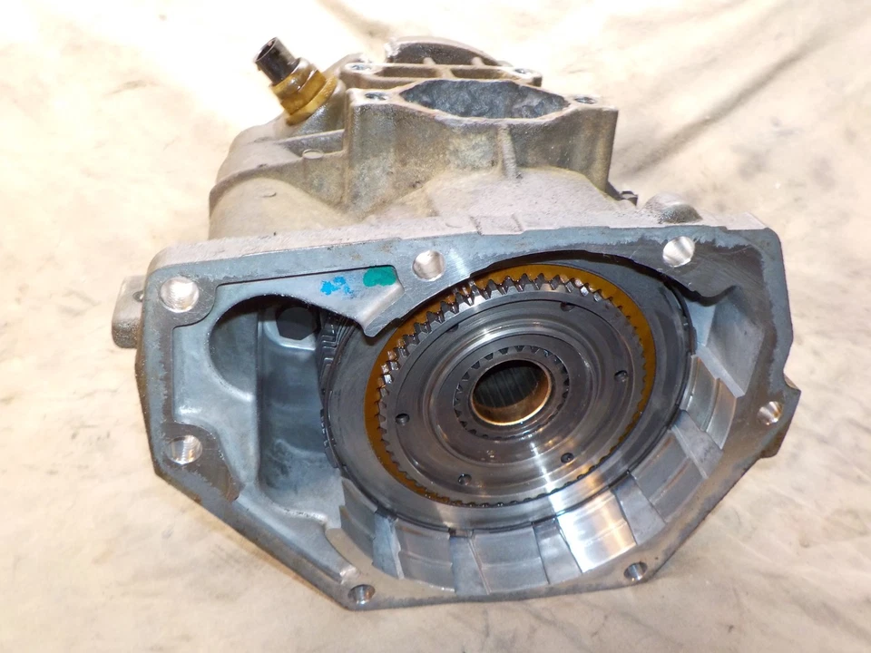 98-02 Dodge Ram 2500 diésel 47RE 4x4 transmisión automática unidad de sobremarcha con eje trasero Foto 3 de 4