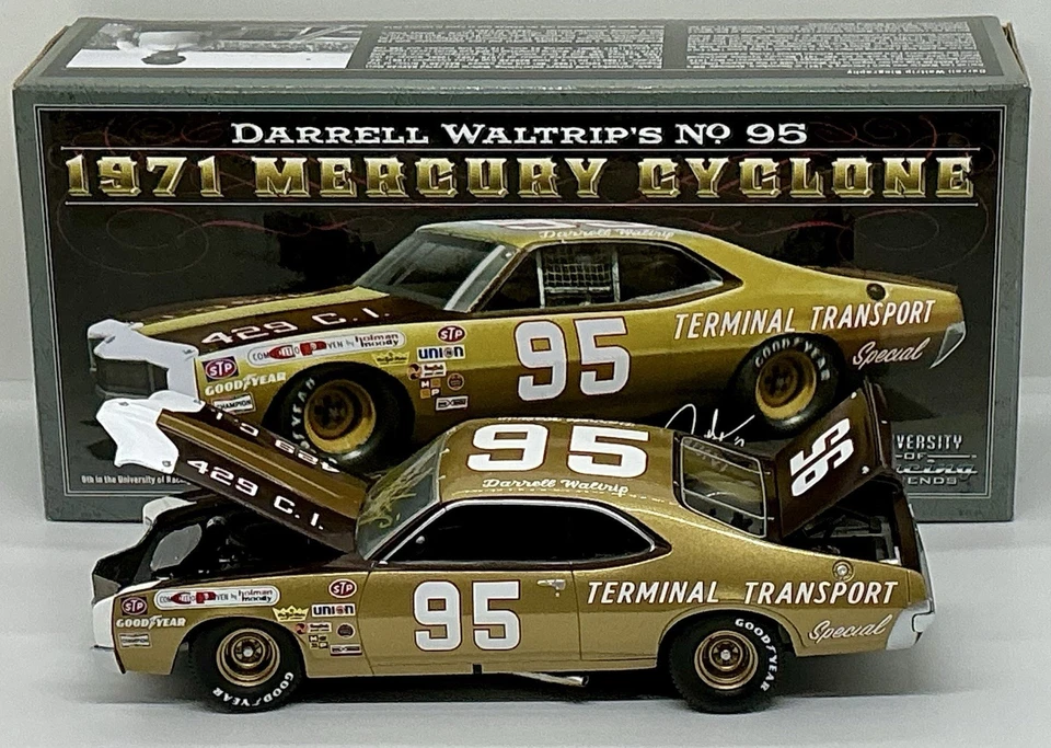 1971 1/24 #95 Darrell Waltrip “ Terminal Transport” AUTOGRAPHED Same Day Ship - Image 4 of 4