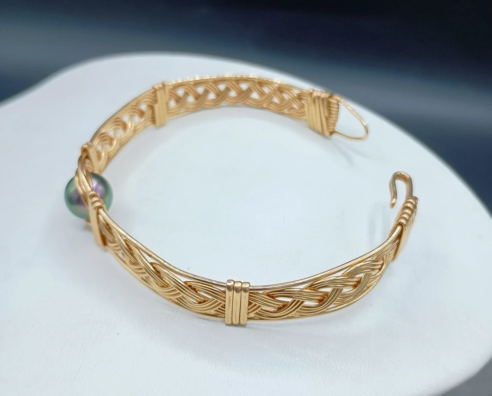 Braid Design Tahitian Pearl Cuff Bracelet Brass Gold Tone Unisex Size 8" - Image 4 of 4