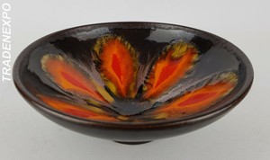 4-034-Vintage-1960-1970s-WALTER-GERHARDS-BOWL-West-German-Pottery-Fat-Lava-Era