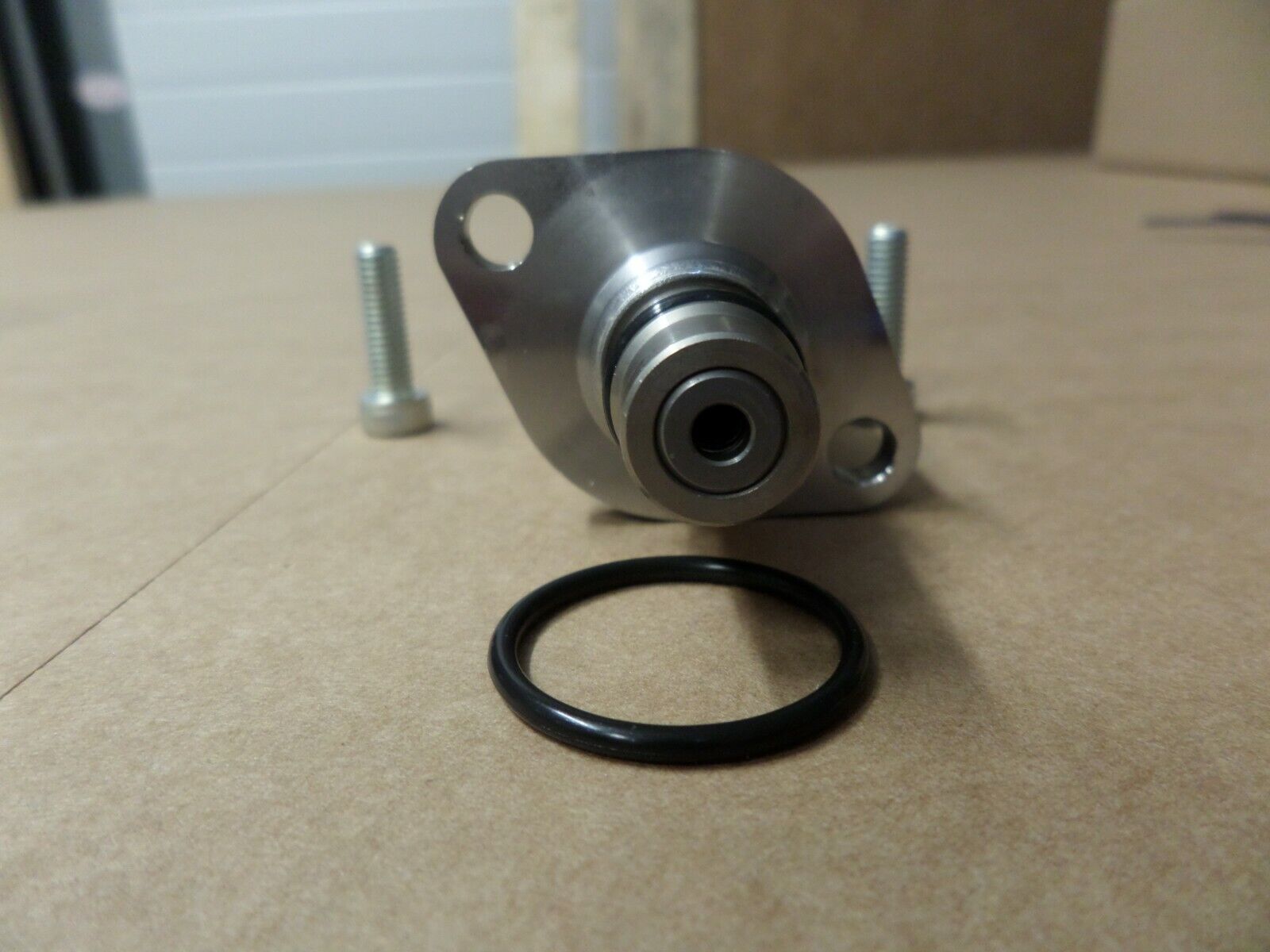 Genuine New Nissan Navara D40 Fuel Pump SCV Suction Control Valve