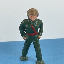 VINTAGE BARCLAY B235 / 908 SOLDIER OFFICER, POD FOOT war army collectible