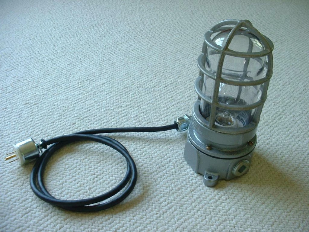 1 Vintage Crouse Hinds Industrial Explosion Proof Light Fixture Shade Globe