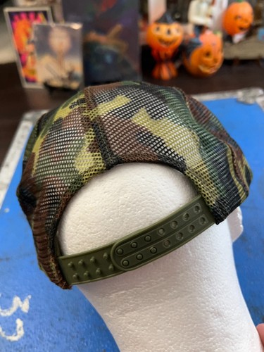 Vintage Operation Desert Storm Tank Camo Snapback Trucker Hat - Picture 5 of 11