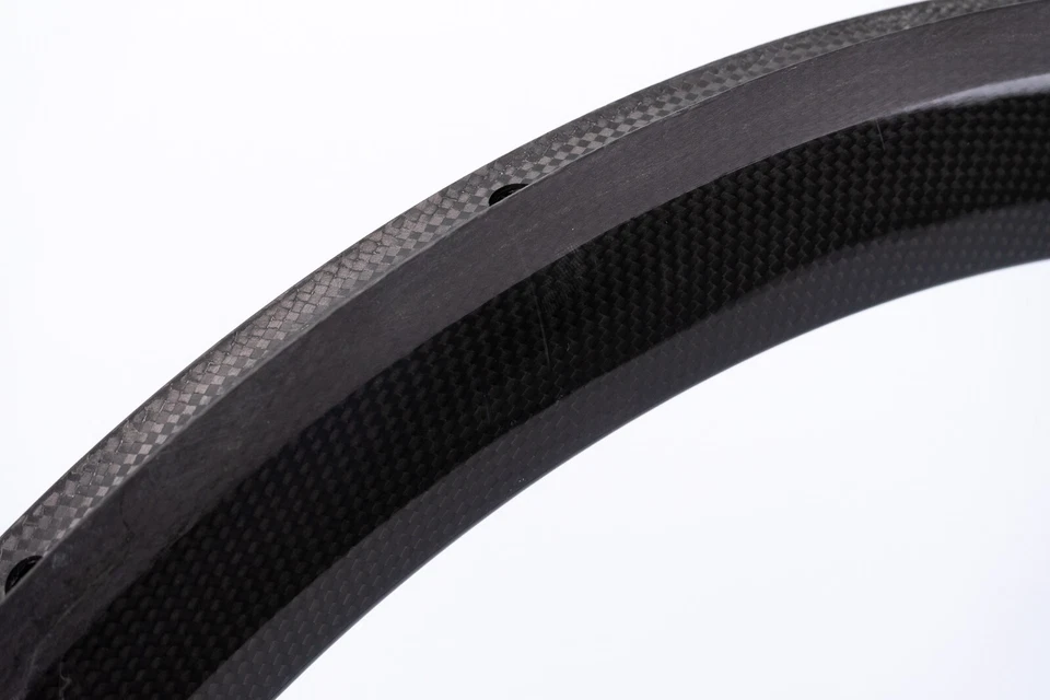 NEU AERO 50mm CARBON FELGE 700C 20 LÖCHER 20H RENNRAD 28" SCHLAUCH Innennippel - Bild 3 von 4