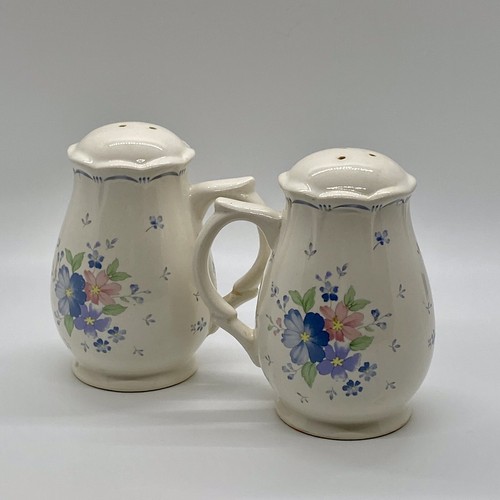 Japanese salt and pepper shakers Ceramic Floral design - Picture 2 of 3