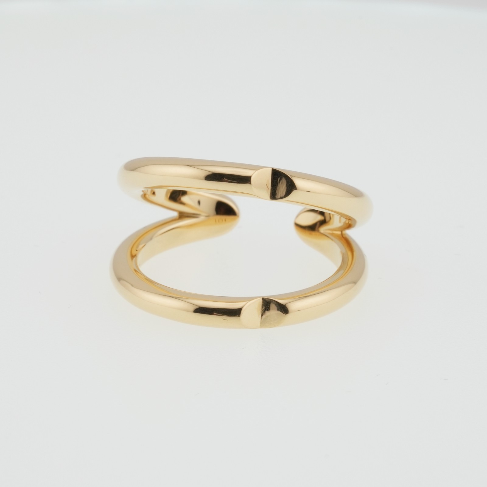 Louis Vuitton 18k Yellow Gold LV Volt Upside Down Ring Size EU 57 US 8