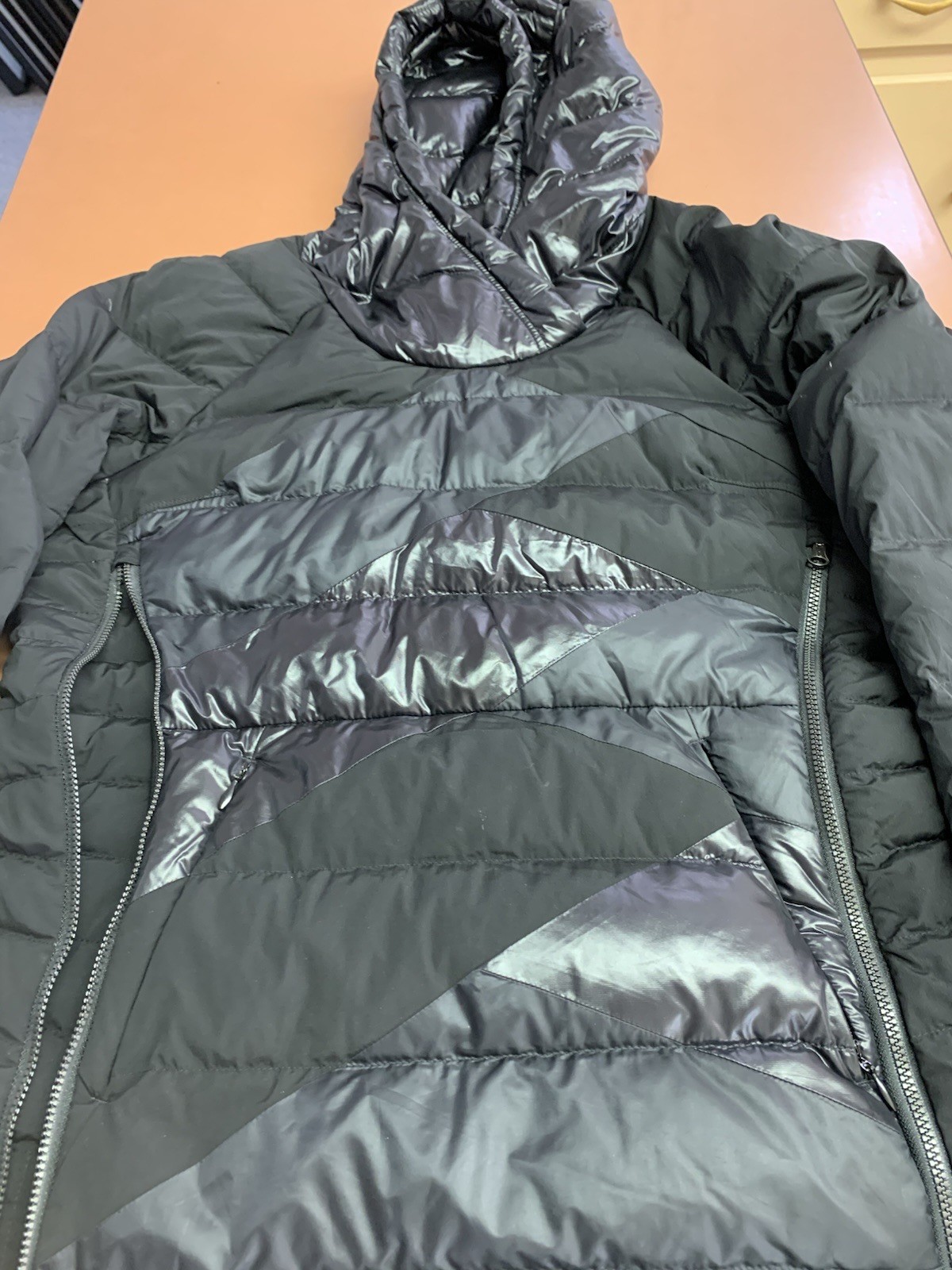 LULULEMON FLUFFY Down Jacket Pullover Size 6 Smal… - image 1