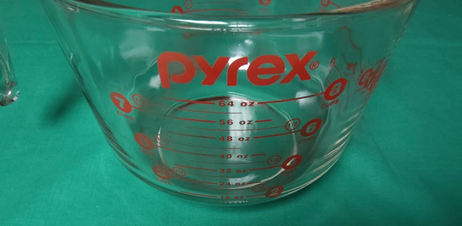 Vintage Pyrex 8 Cup/64 Oz Glass Measuring Cup Batter Mixing Bowl With Lid