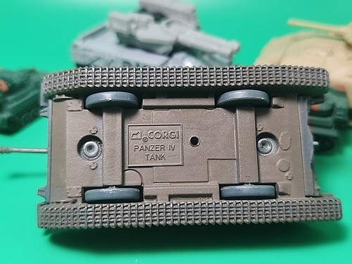 M2 Bradley IFV Panzer IV & Mini Military Tank Set Diecast Corgi MBX HW Maisto - Bild 6 von 23