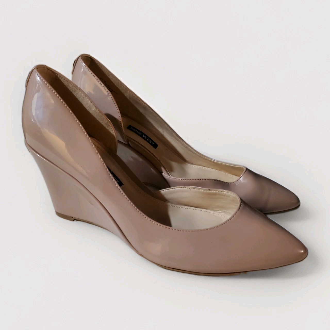 Nine West Women's Beige Patent Wedge Heels Shoes Size 8.5, Worn Once