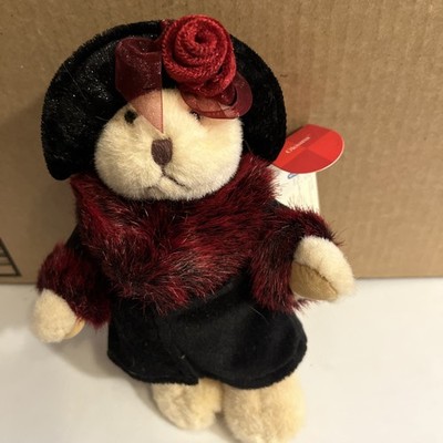 Russ Sasha Beige Bear Black Velvet Coat Burgundy Hat Plush 8in Tags