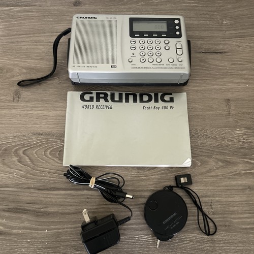Grundig YB-400PE Portable Radio World Receiver Manual, Antenna, Case & Charger