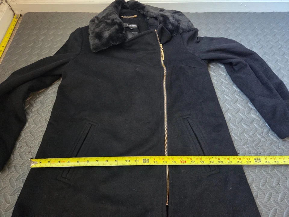 Ellen Tracy Women's Coat Jacket Size 12 Black Full Zip Faux Fur Collar #S186 - Image 4 of 4