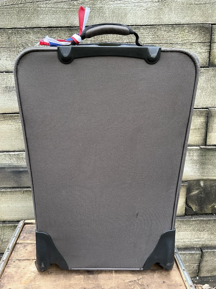 Juego de maleta vertical vintage Timberland Colebrook oliva Foto 4 de 4