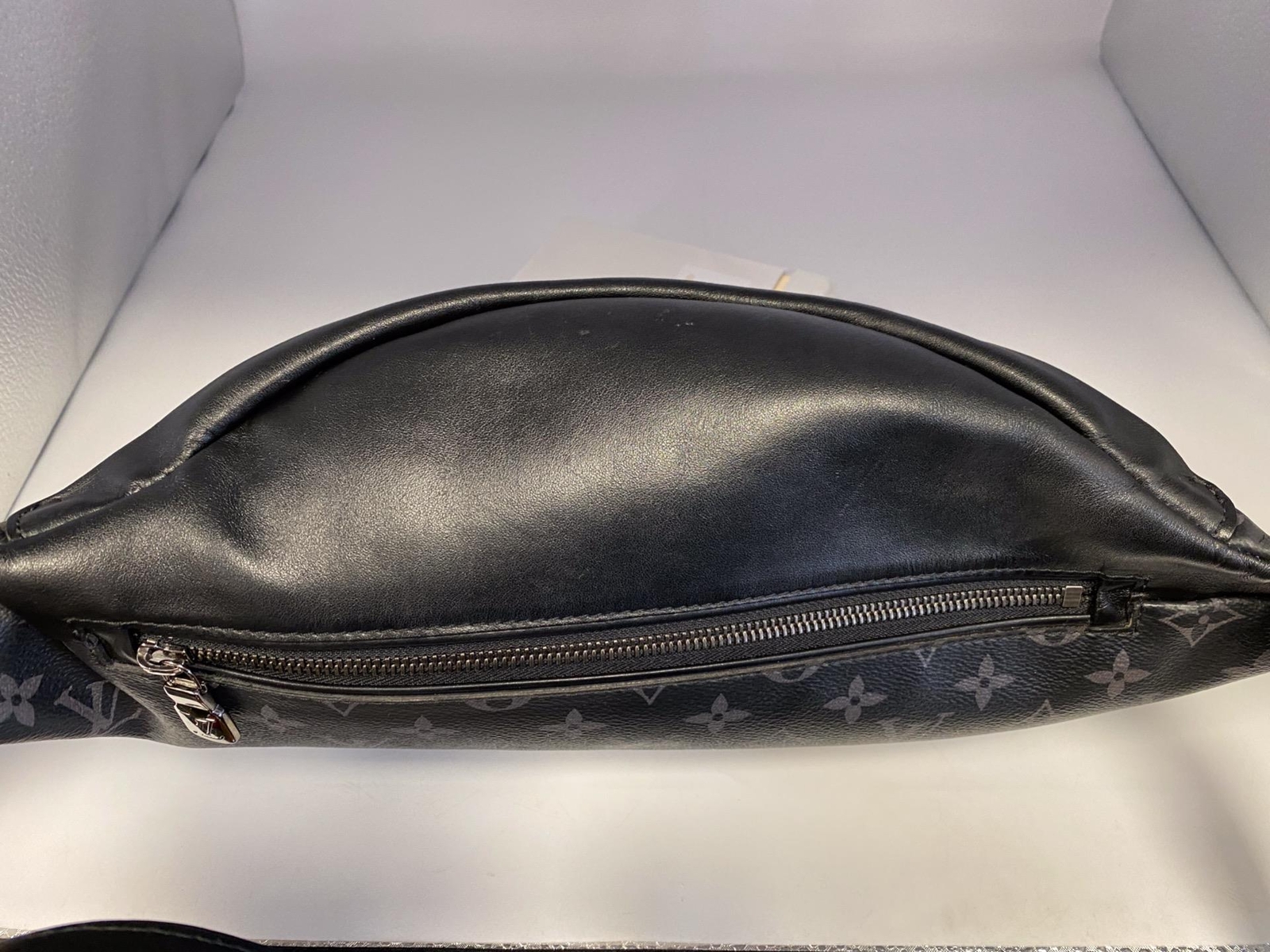 Louis Vuitton Discovery PM Monogram Eclipse Bumbag - image 4