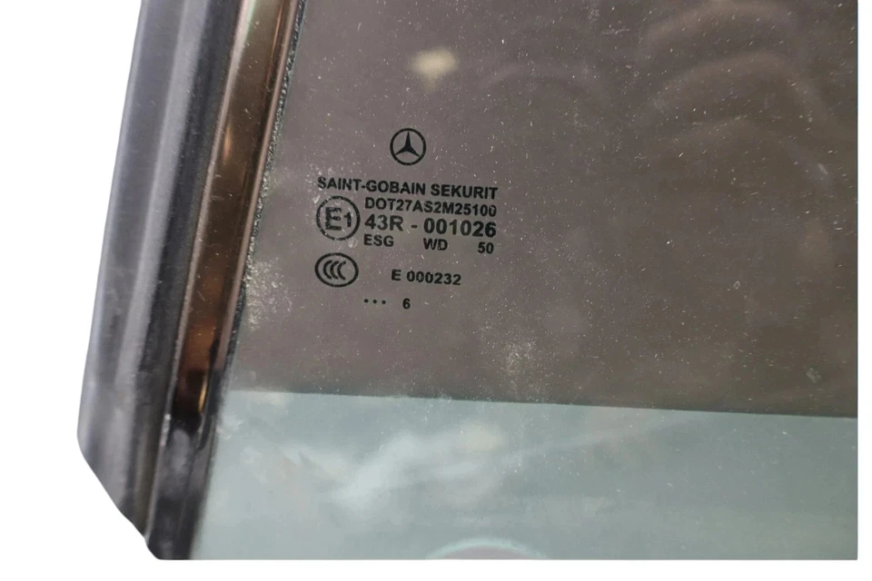 03-09 Mercedes W209 CLK350 Coupe vidro traseiro esquerdo do lado do motorista quarto de janela fabricante de equipamento original - Imagem 4 de 4