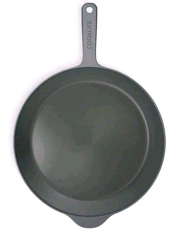 COOKLIFE 12 " Round Skillet NEW W/ Box Black  Handle Smooth Cast Iron 