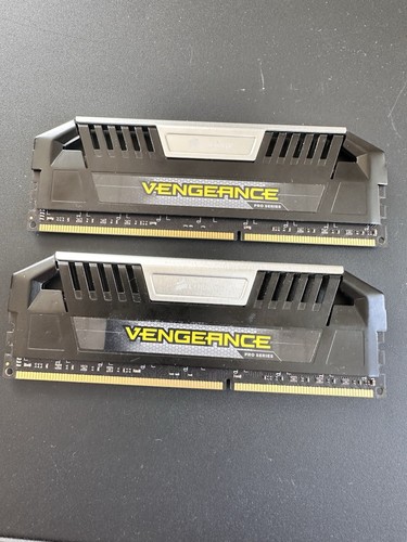 Corsair CMY16GX3M2A1600C9 (16GB, (DDR3-1600), DDR3 RAM, 1600 Mhz.) RAM Module