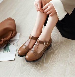 buckle oxfords womens