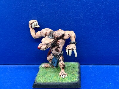 RAR! Rattenoger / Rat Ogre der Skaven METALL BEMALT 3