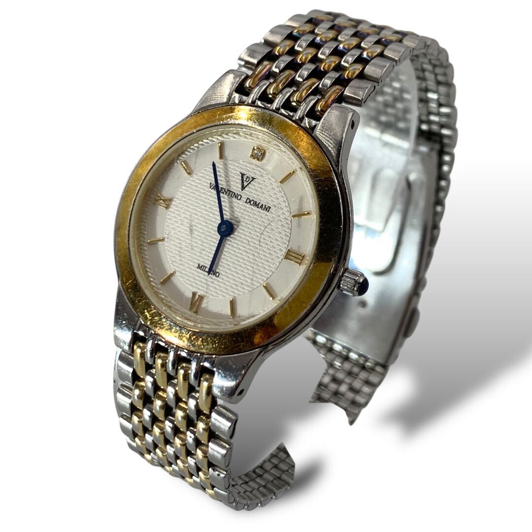 Valentino Domani Analog Quartz Women Wristwatch Vintage Valentino Domani Analog Quartz Women Wristwatch Vintage