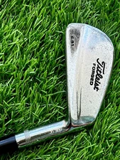 TITLEIST FORGED 681. preowned. right-handed 6-IRON. TRUE TEMPER Black Gold shaft