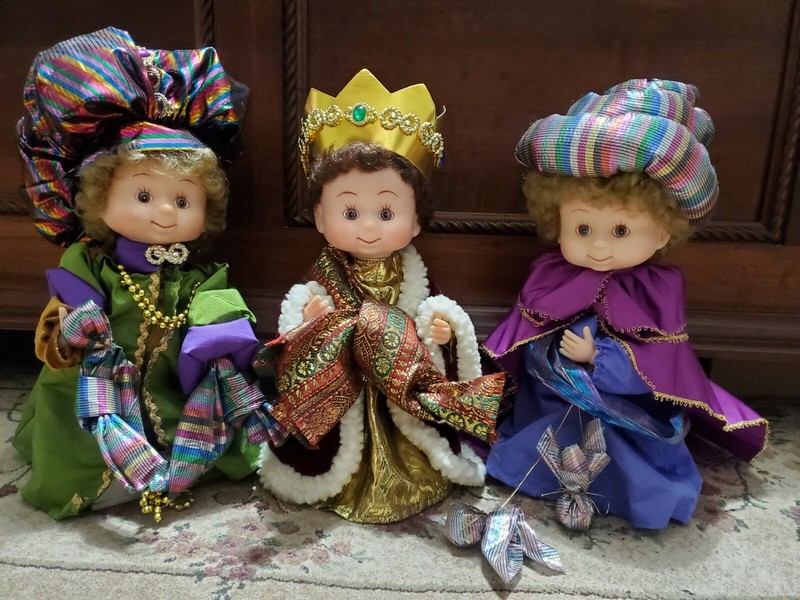 Santa's Best Undercover Kids Nativity Figurines set of 3 1993 Vintage Christmas