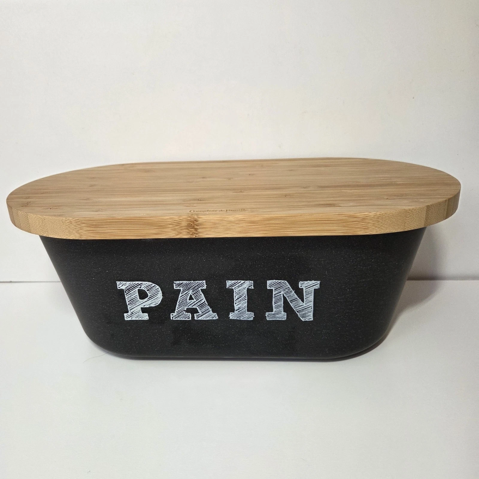 Comptoir de Famille Bread Box with Cutting Board 15" x 8" x 6"
Opens in a new window or tab