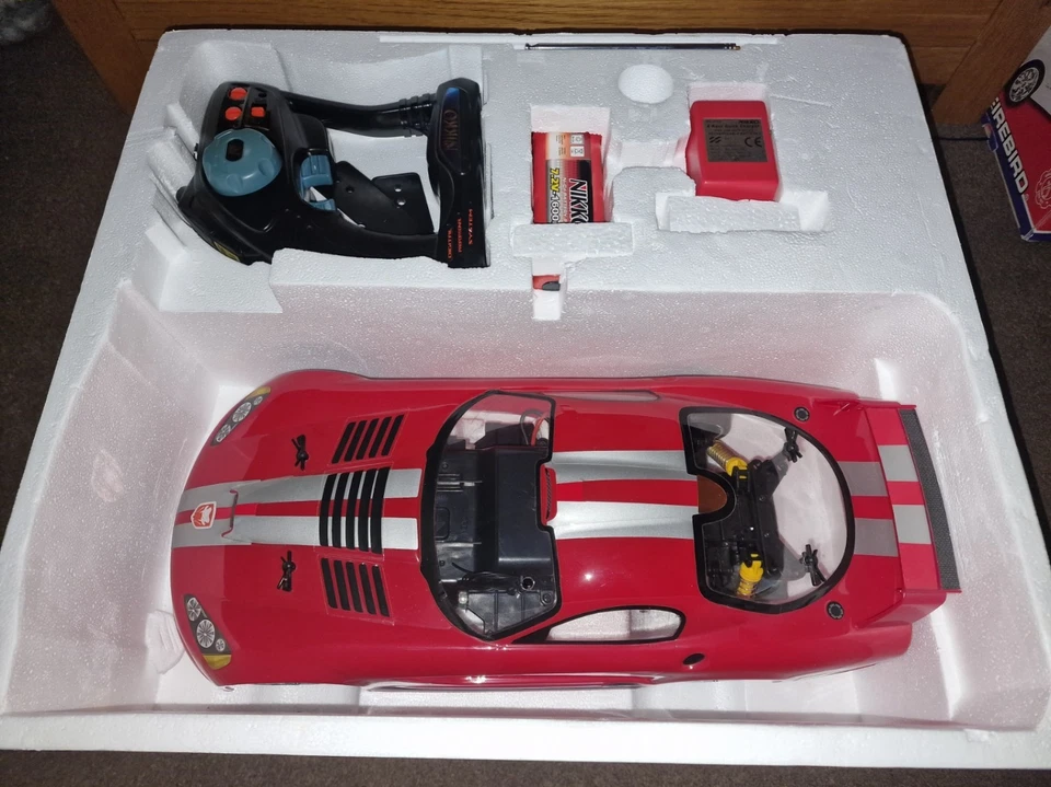 NIKKO RDC-100011A DODGE VIPER GTS/R Radio Control Car System 1/10 Scale - Image 3 of 4