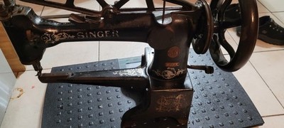Sewing Machines - Singer 29-4
