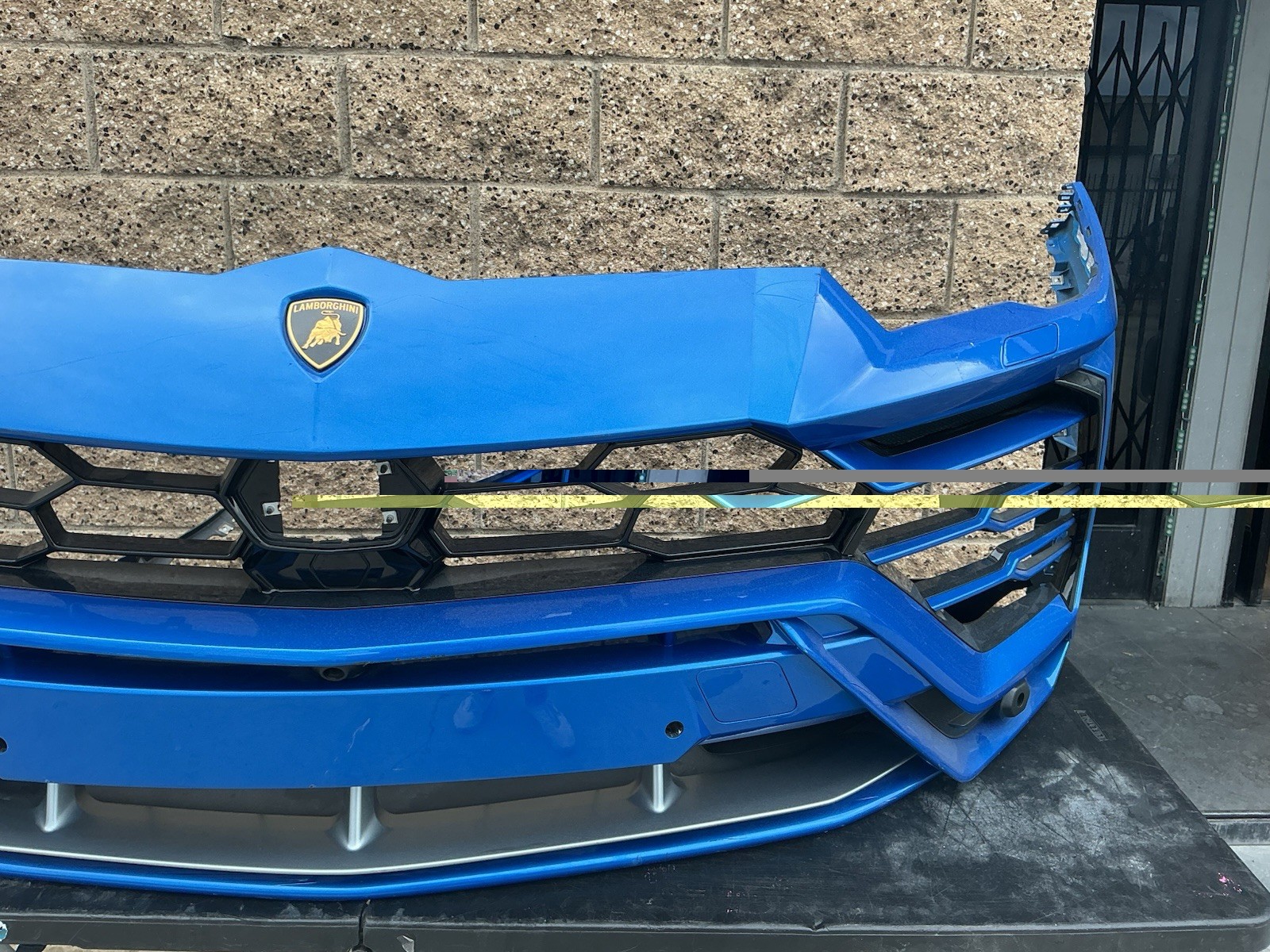 Lamborghini Urus 2019-2022 Front Bumper