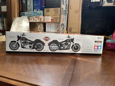NEW TAMIYA #16041 1/6 Hatley Davidson FLSTFB Fat Boy Lo NEW NEW TAMIYA #16041 1/6 Hatley Davidson FLSTFB Fat Boy Lo NEW