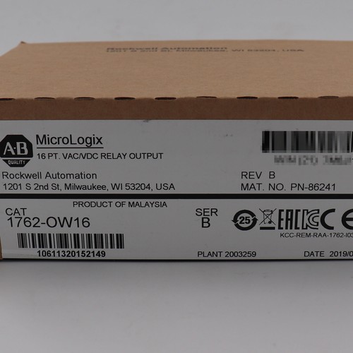 Allen-Bradley 1762-OW16 MicroLogix 16 Point Relay Output Module AB 1762OW16 - Picture 1 of 2