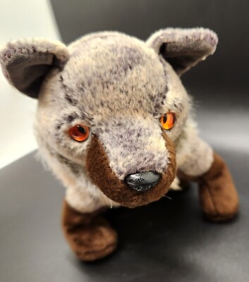 Ty Beanie Baby Howl the Wolf Red Eyes Stuffed No Tag