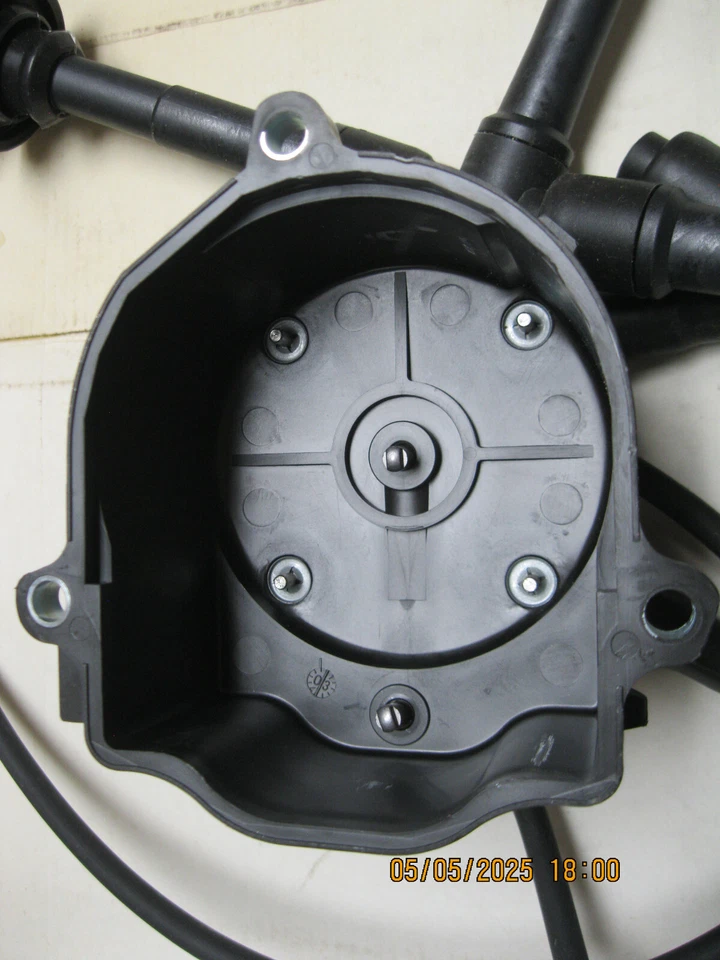 Distributor Cap Standard JH-149 fits 88-89 Toyota Corolla 1.6L-L4 Foto 4 de 4