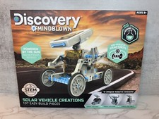 Discovery Kids Mindblown STEM 12-in-1 Solar Robot 190-Piece Creation Kit