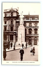 London England Cavell Statue St. Martins Place Vintage Rppc Real Photo     0211