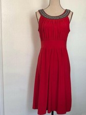 HAANI brand, stunning evening/prom/formal red dress, knee length, size M.