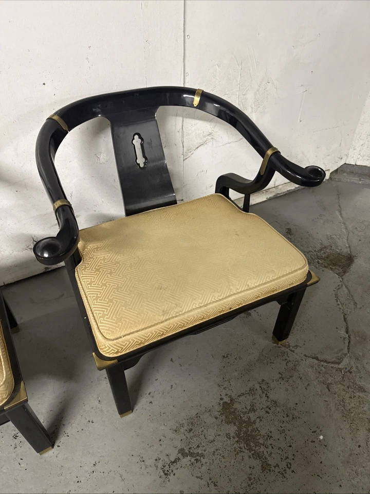 Пара винтажных стульев Century Chair Company из черной глянцевой лакированной фурнитуры из золотой латуни - Изображение 4 из 4