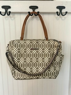 Parkway Gray Petunia Pickle Bottom Tote Diaper Bag Geometric Designer