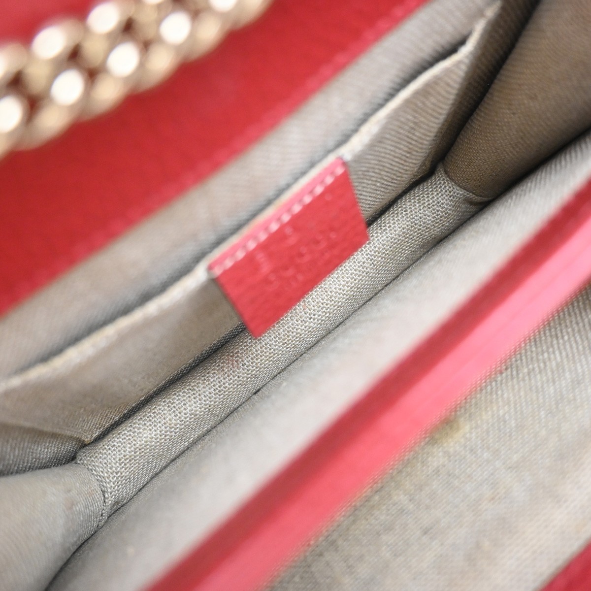 GUCCI Logo Interlocking G Chain Mini Shoulder Bag… - image 13