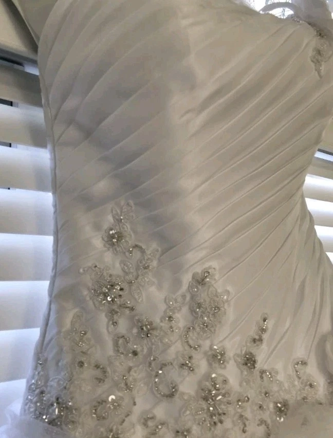 Alfred Angelo Disney Fairytale Collection Sleeping Beauty Sz 2 Wedding Dress - Image 2 of 4