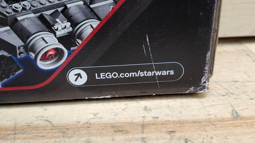 LEGO Star Wars: La navetta di comando di Kylo Ren (75104) - NUOVO! - Foto 3 di 11