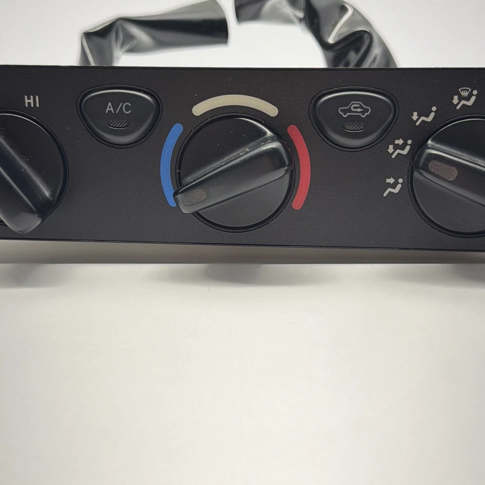 2001-2004 Toyota Tacoma 01-02 4Runner AC Heater Control Climate Controller OEM - Image 3 of 4