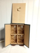 VTG HENNESSY GIFT OF TASTE SNIFTERS STEMMED SET 4 MADE IN FRANCE & BOOK COGNAC