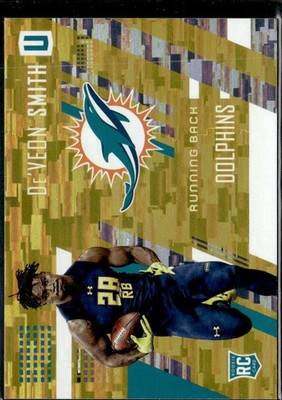 2017 Panini Unparalleled Yellow DeVeon Smith Dolphins 210 RC /199